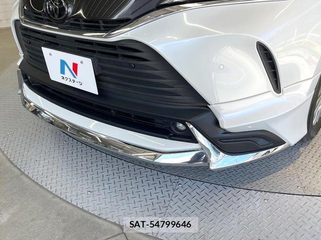 Toyota HARRIER 2023-07 8363812-5