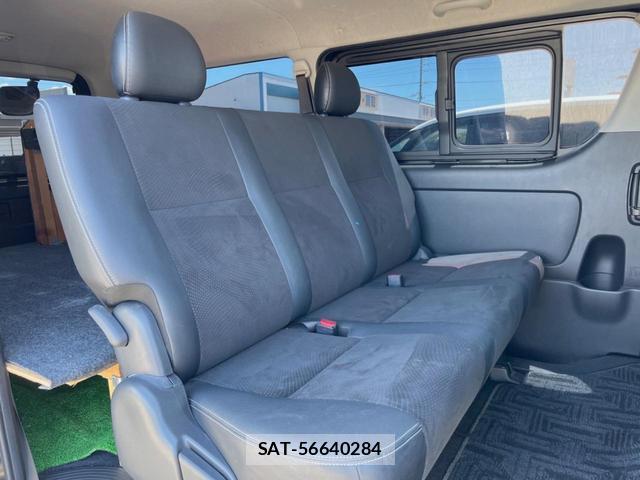 Toyota HIACE VAN 2017-08 8360598-10