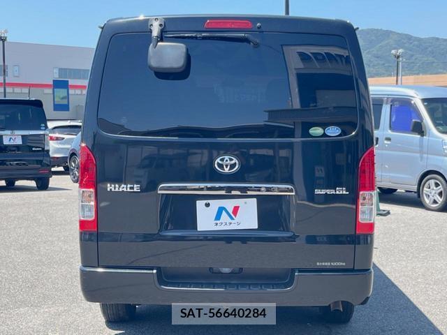 Toyota HIACE VAN 2017-08 8360598-15