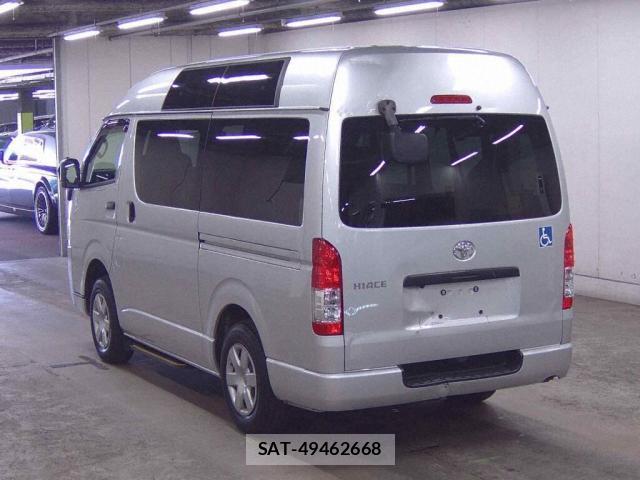Toyota HIACE VAN 2021-06 8360714-1