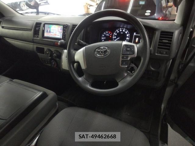 Toyota HIACE VAN 2021-06 8360714-2