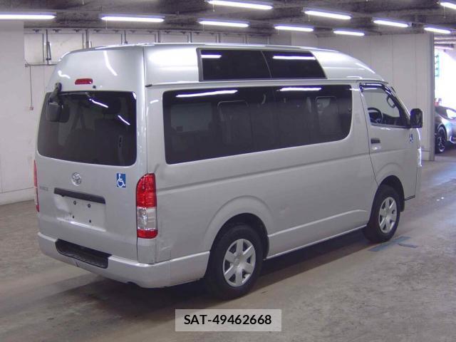 Toyota HIACE VAN 2021-06 8360714-5