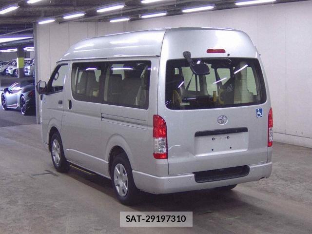 Toyota HIACE VAN 2020-12 8360735-1