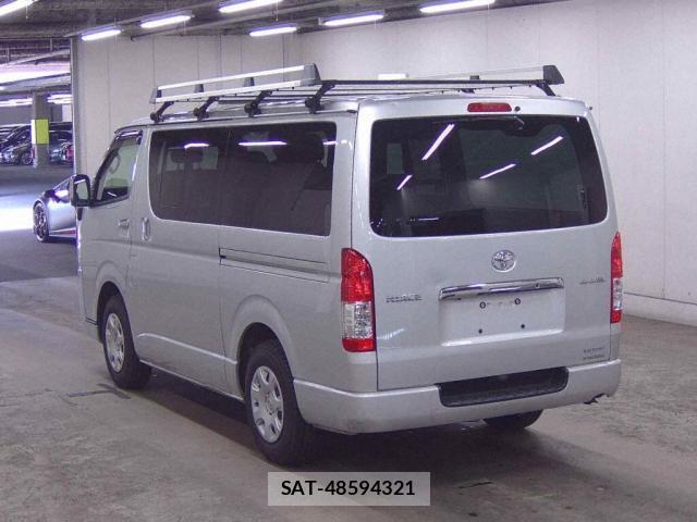 Toyota HIACE VAN 2020-06 8360769-1