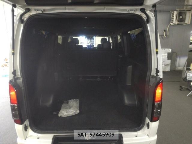 Toyota HIACE VAN 2023-09 8360786-3
