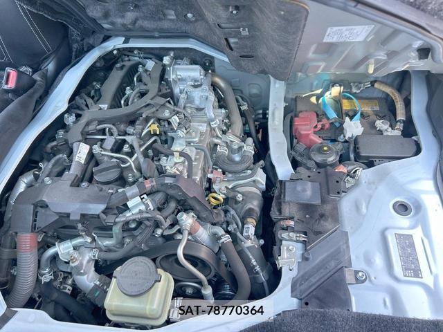 Toyota HIACE VAN 2022-03 8361019-18