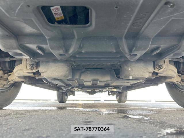Toyota HIACE VAN 2022-03 8361019-19