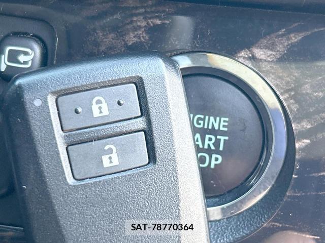 Toyota HIACE VAN 2022-03 8361019-7