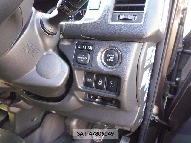 Toyota HIACE VAN 2018-11 8361084-15