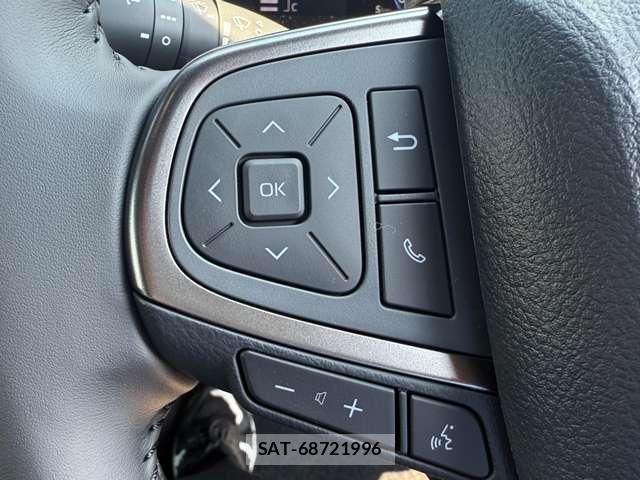 Toyota HIACE VAN 2026-08 8361441-11