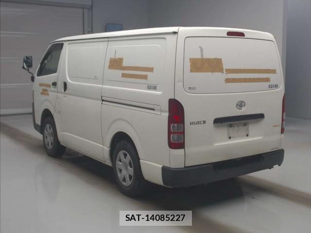 Toyota HIACE VAN 2017-10 8361625-1