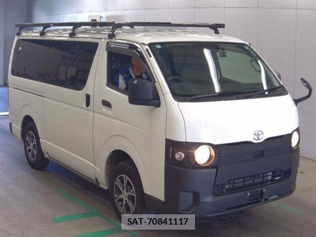 Toyota HIACE VAN 2024-07 8361632-0