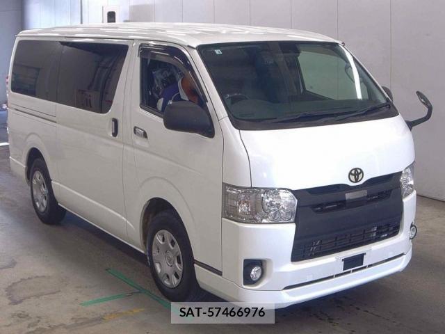 Toyota HIACE VAN 2018-03 8361634-0