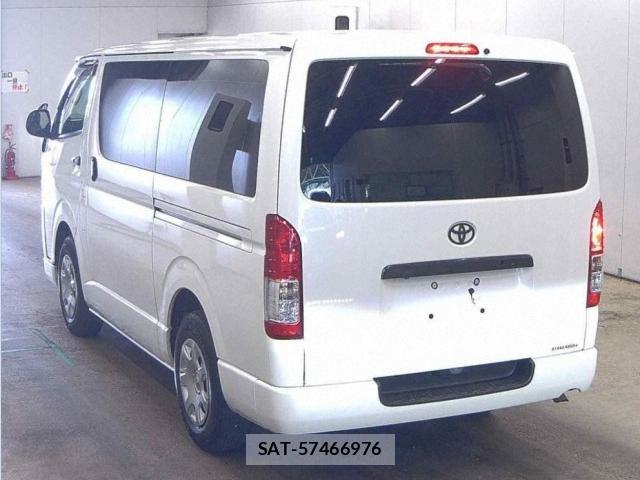 Toyota HIACE VAN 2018-03 8361634-1