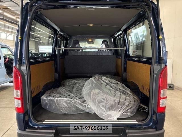 Toyota HIACE VAN 2021-07 8361636-2