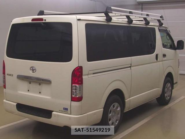 Toyota HIACE VAN 2021-11 8361644-1