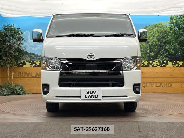 Toyota HIACE VAN 2024-07 8361742-14