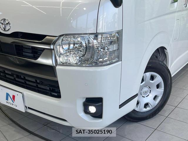 Toyota HIACE VAN 2025-10 8361815-11