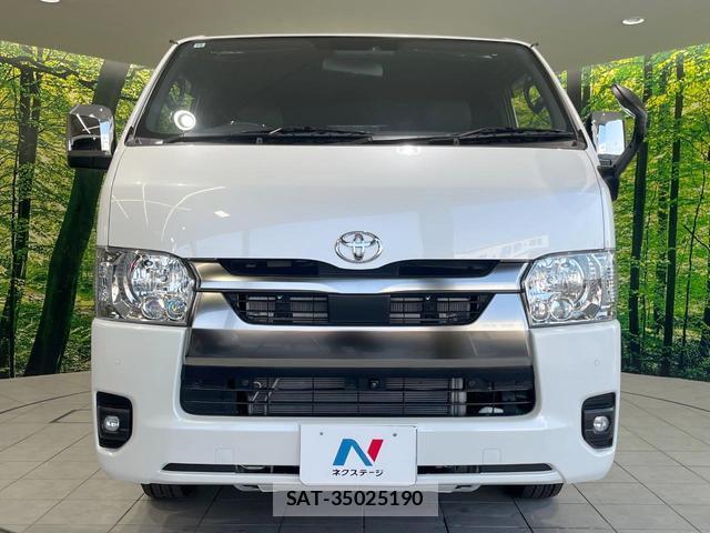 Toyota HIACE VAN 2025-10 8361815-13