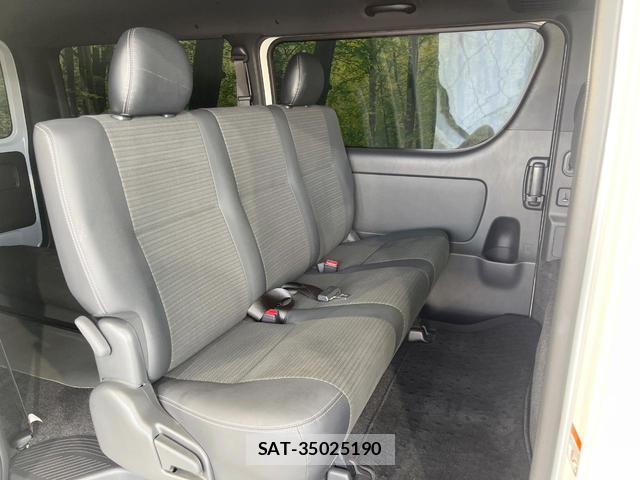 Toyota HIACE VAN 2025-10 8361815-9