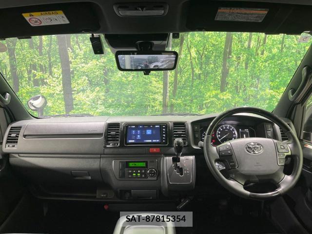 Toyota HIACE VAN 2025-05 8361976-1