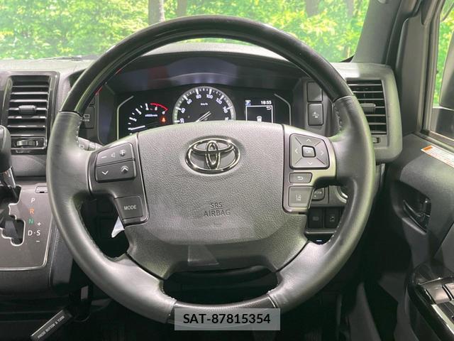 Toyota HIACE VAN 2025-05 8361976-10