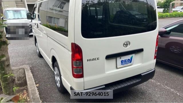 Toyota HIACE VAN 2025-07 8362199-12