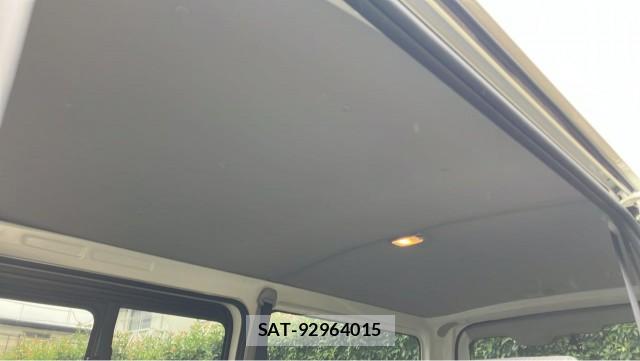 Toyota HIACE VAN 2025-07 8362199-15