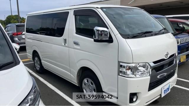 Toyota HIACE VAN 2020-09 8362214-11