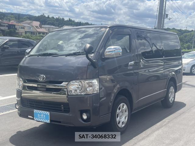 Toyota HIACE VAN 2018-04 8362522-1