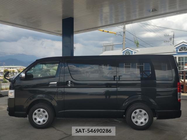 Toyota HIACE VAN 2018-02 8362699-10