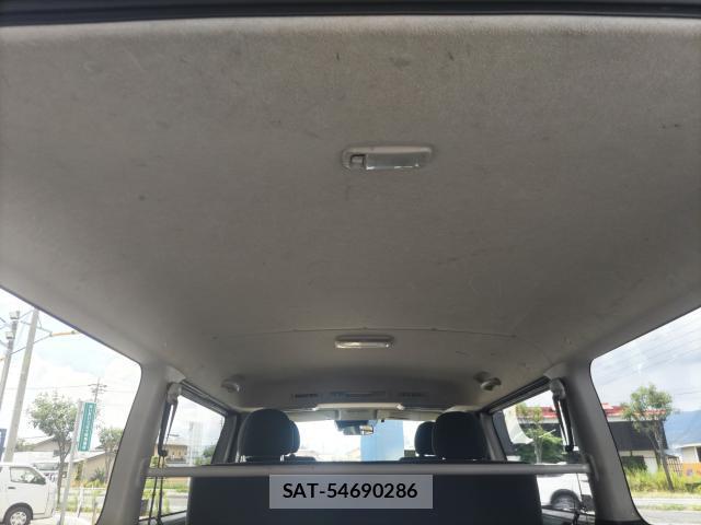 Toyota HIACE VAN 2018-02 8362699-15