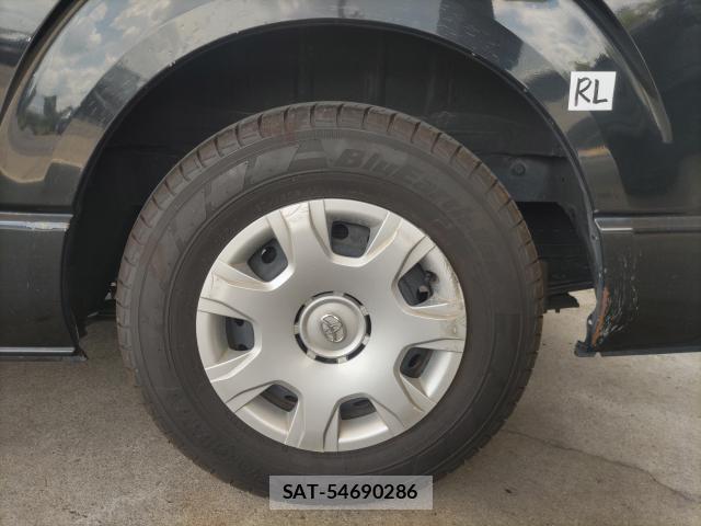 Toyota HIACE VAN 2018-02 8362699-17