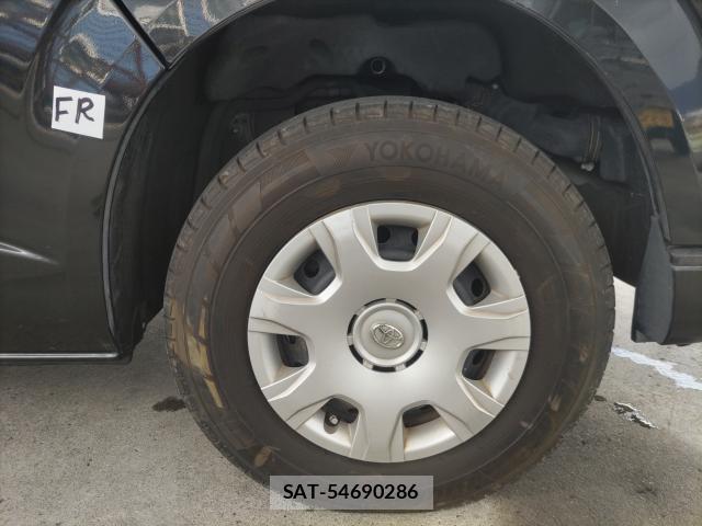 Toyota HIACE VAN 2018-02 8362699-8