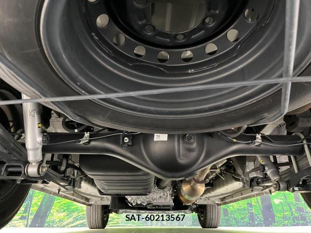 Toyota HIACE VAN 2023-08 8363069-18