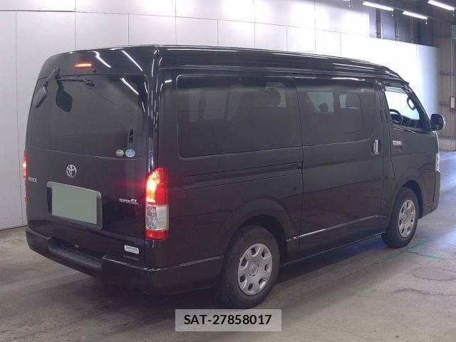 Toyota HIACE VAN 2018-03 8363102-4