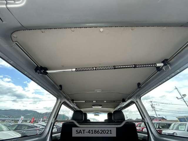 Toyota HIACE VAN 2010-11 8363196-15