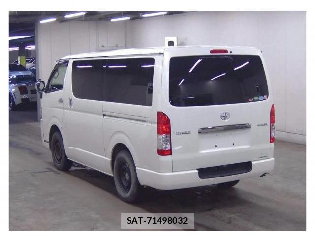 Toyota HIACE VAN 2019-03 8363339-1