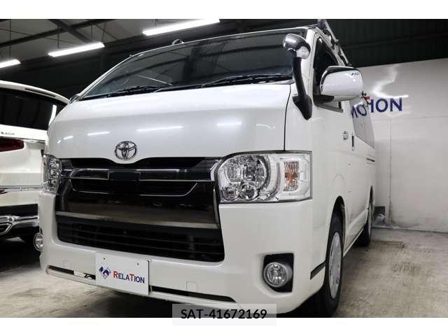 Toyota HIACE VAN 2019-02 8363477-12