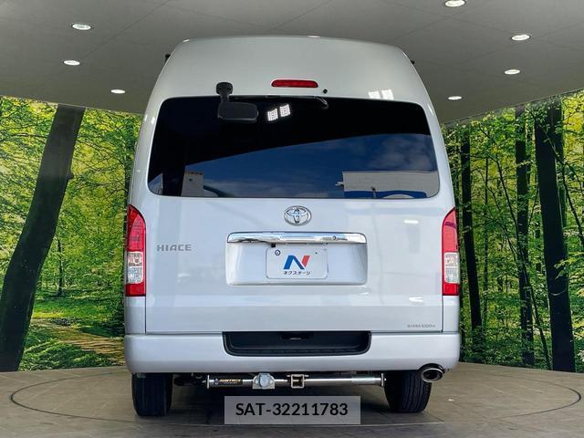 Toyota HIACE VAN 2021-07 8363711-14