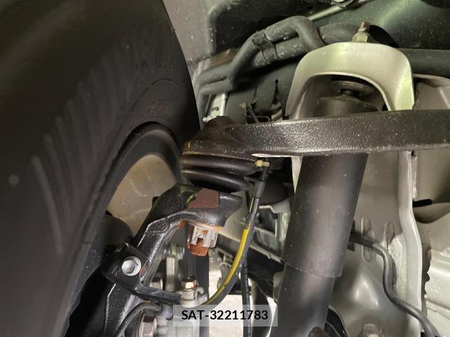 Toyota HIACE VAN 2021-07 8363711-19