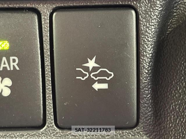Toyota HIACE VAN 2021-07 8363711-6