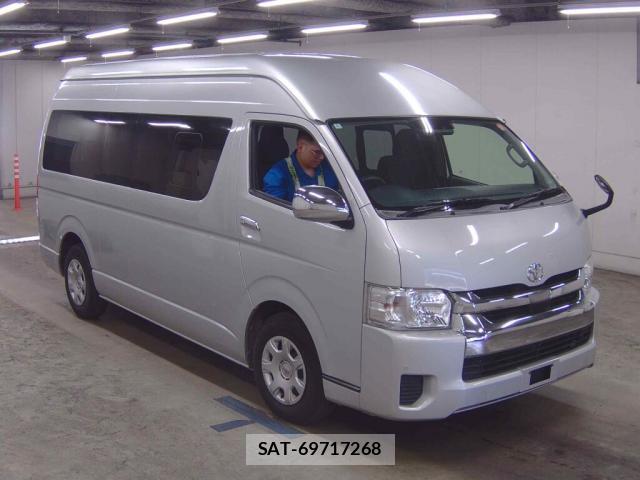 Toyota HIACE WAGON 2020-01 8360731-0