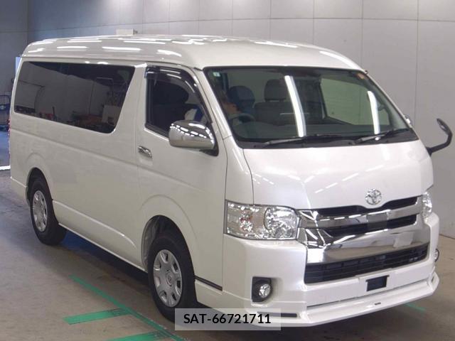 Toyota HIACE WAGON 2019-07 8361318-0