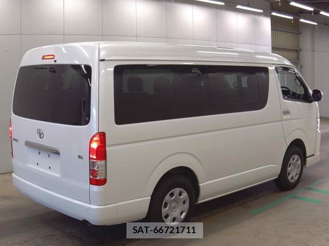 Toyota HIACE WAGON 2019-07 8361318-1