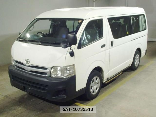 Toyota HIACE WAGON 2011-06 8361627-0