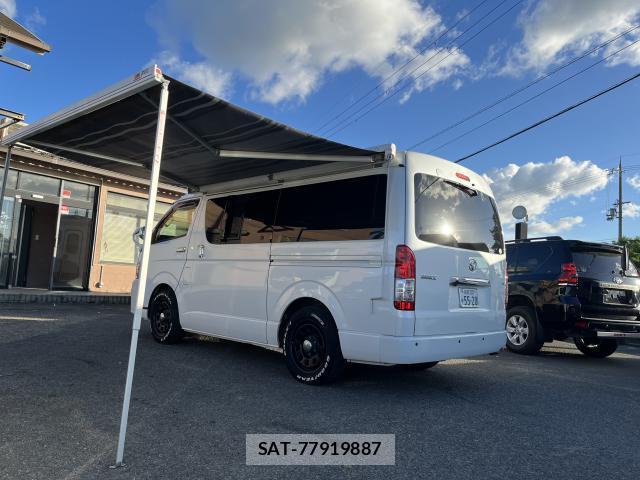 Toyota HIACE WAGON 2013-12 8362561-3