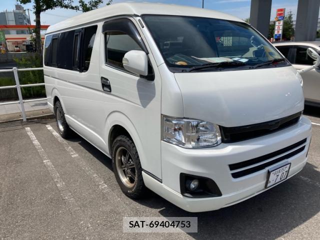 Toyota HIACE WAGON 2013-10 8362970-2