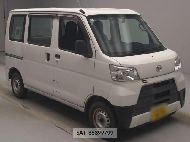 Daihatsu HIJET CARGO 2021-07 8361142-0