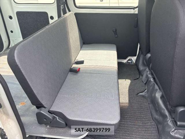 Daihatsu HIJET CARGO 2021-07 8361142-4